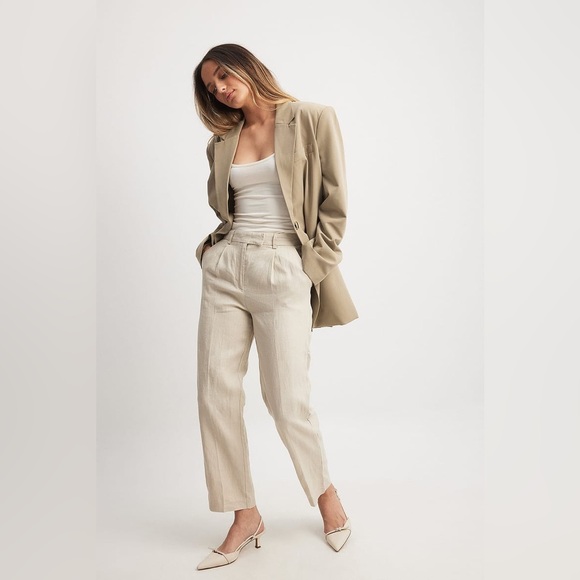 NA-KD | Linen Cropped Pants - Picture 2 of 8